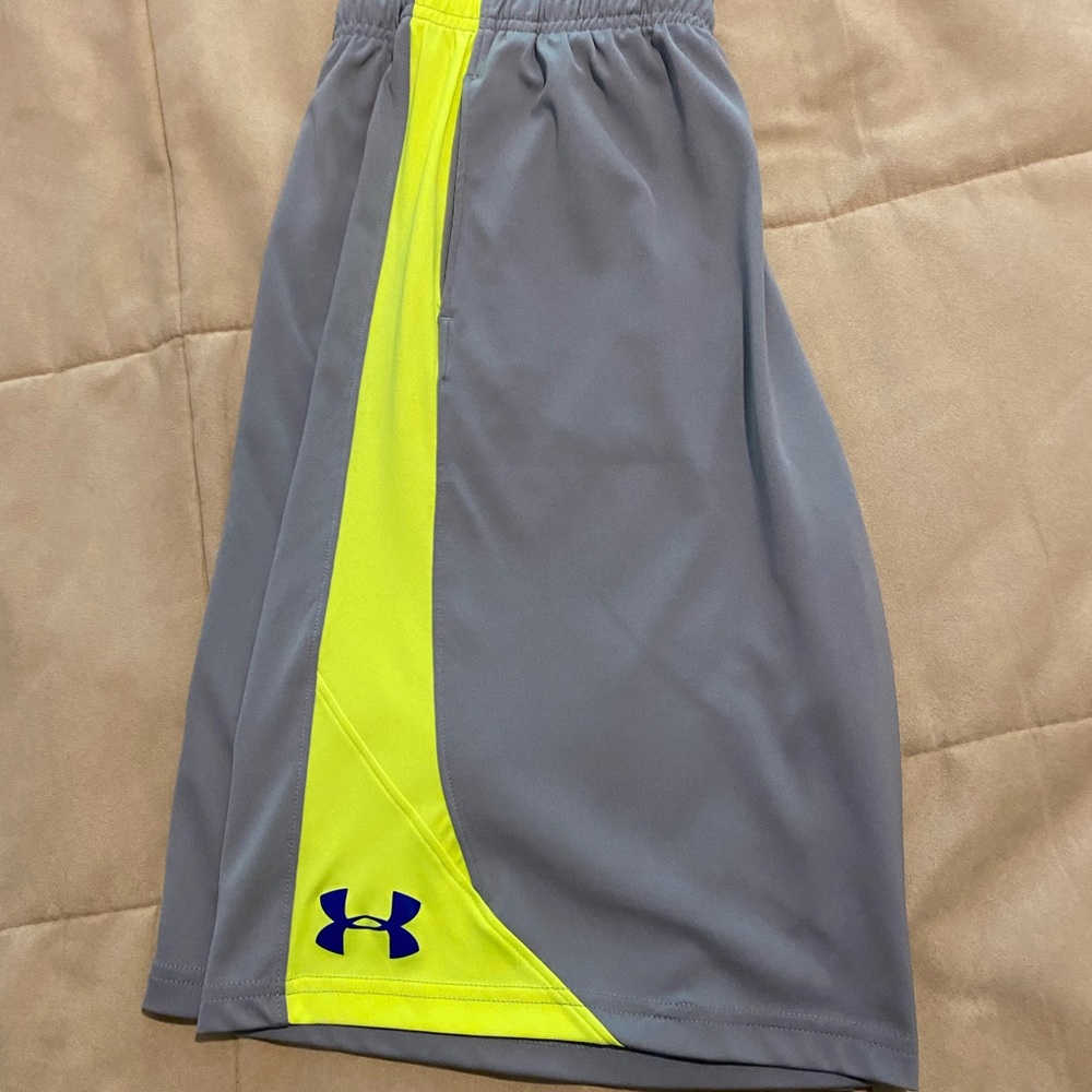 Youth boys under armor basketball shorts